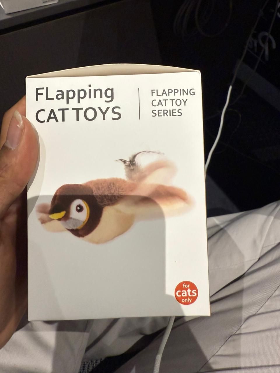 Cute Flapping Bird Parrot toy for Pet-Cat Toy